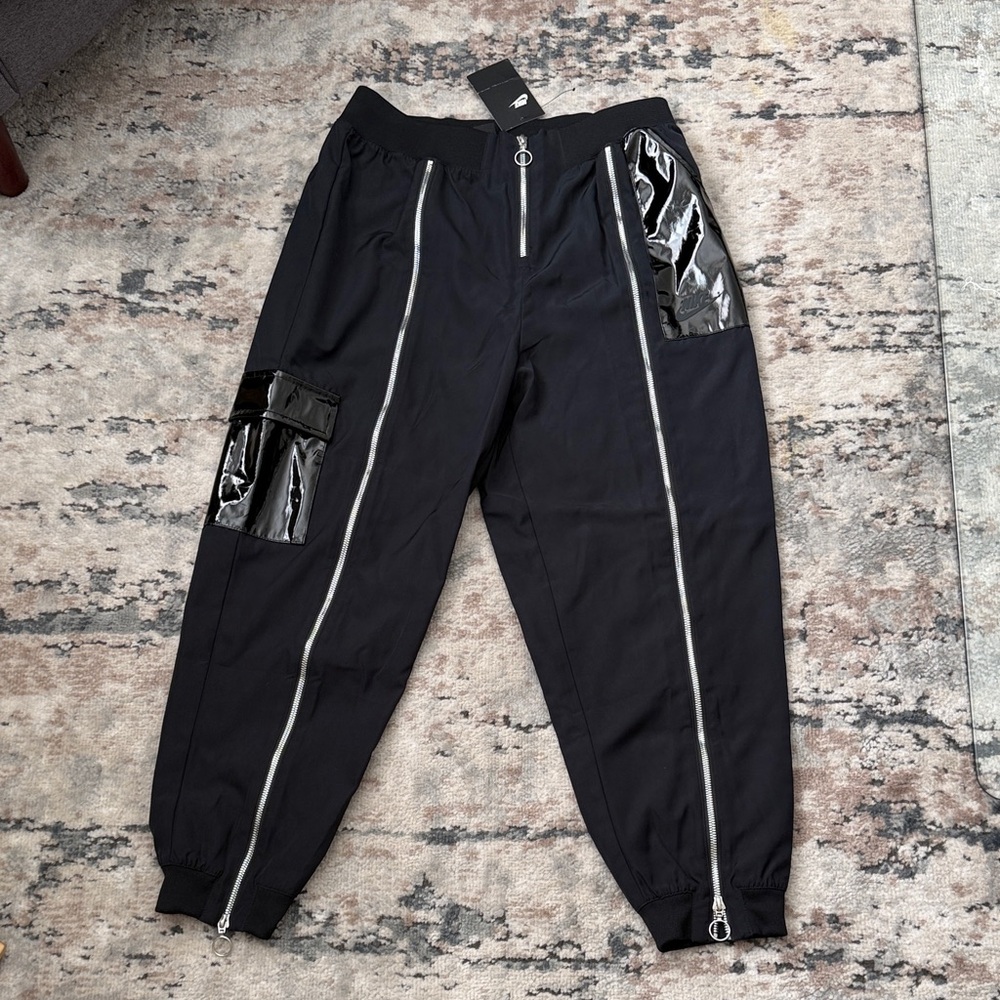 Nike Black/Zipper Accent Pants NWT